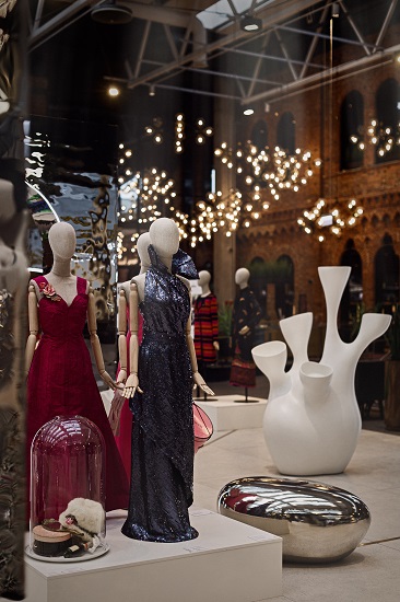 exhibition THE GLAMOUR OF ITALIAN FASHION HOUSES 
